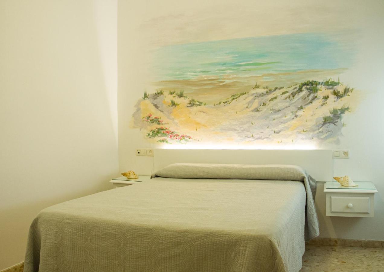 Hostal Patio Andaluz Punta Umbría Buitenkant foto