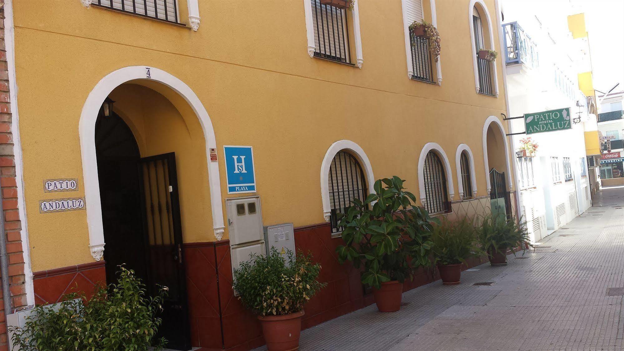 Hostal Patio Andaluz Punta Umbría Buitenkant foto
